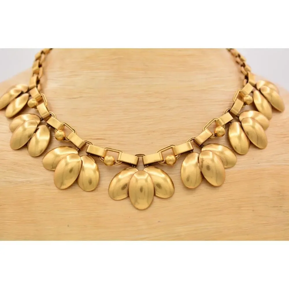 Stella & Dot Vintage Collar Necklace Brushed Gold Antiqued Chunky Charm Chain 9J